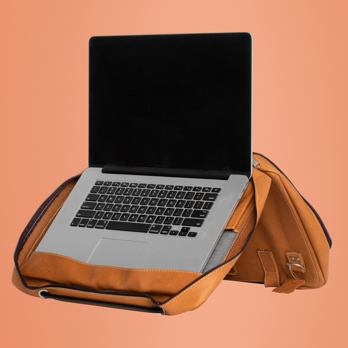 R-Go Viva 15.6″ Laptop bag (brown)