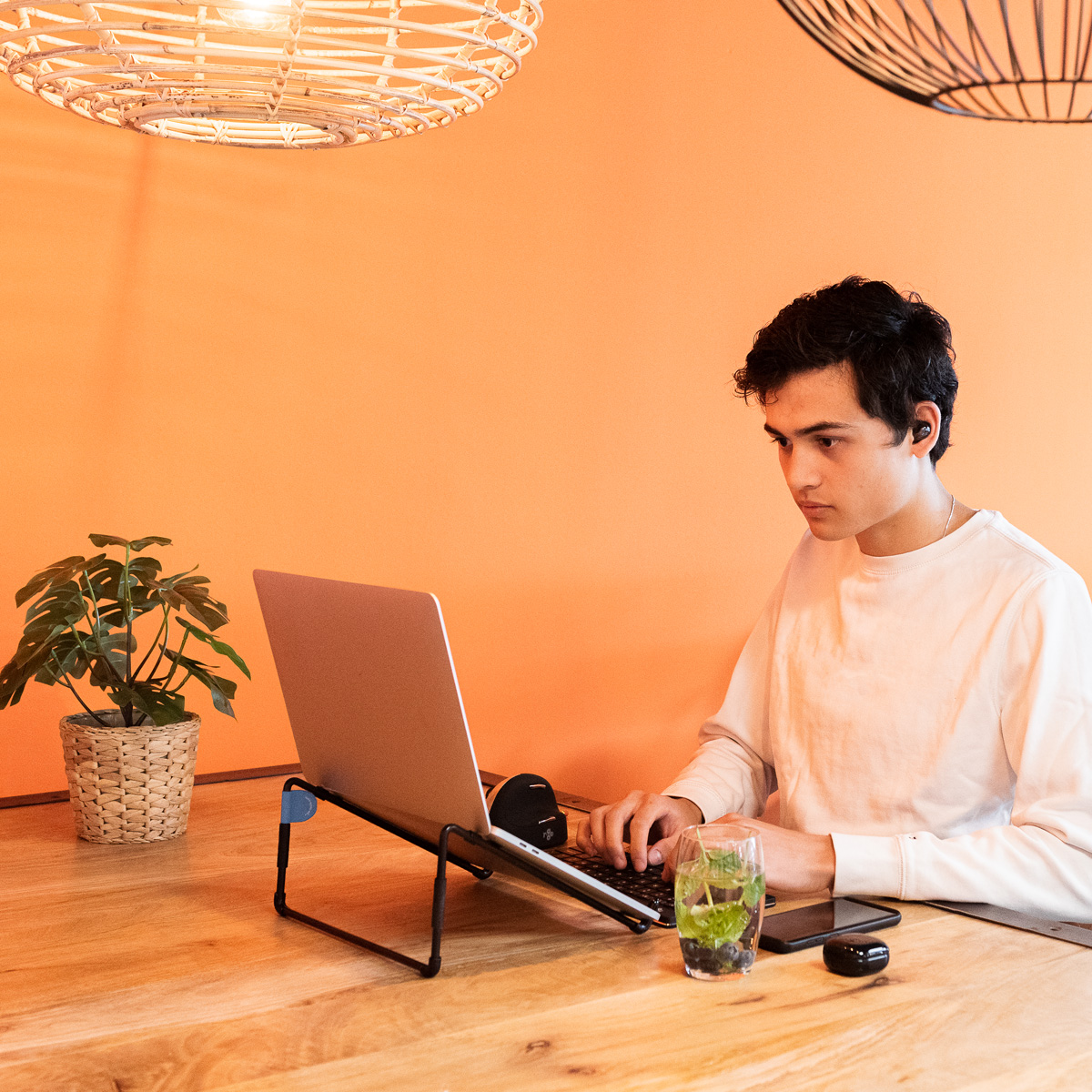 R-Go Steel Travel Laptop stand